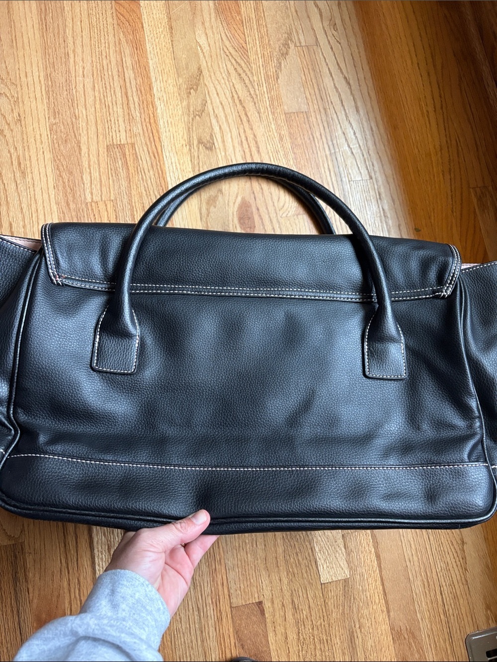 Victoria’s Secret faux leather black weekender tote Classic Black - Picture 4 of 6